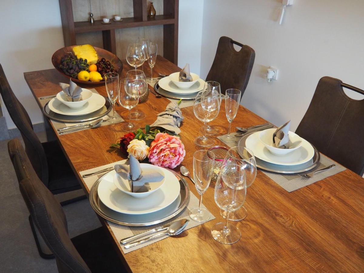 Apartment Rose Garden Sveti Filip i Jakov Kültér fotó