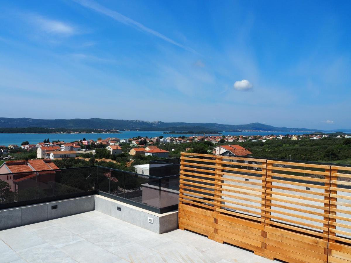 Apartment Rose Garden Sveti Filip i Jakov Kültér fotó